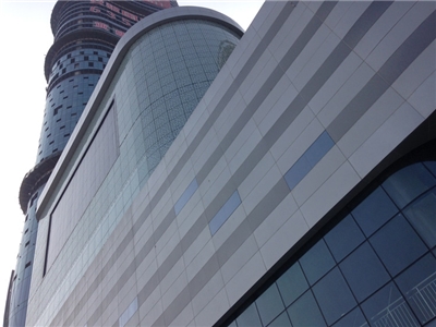 安糧廣場(chǎng)